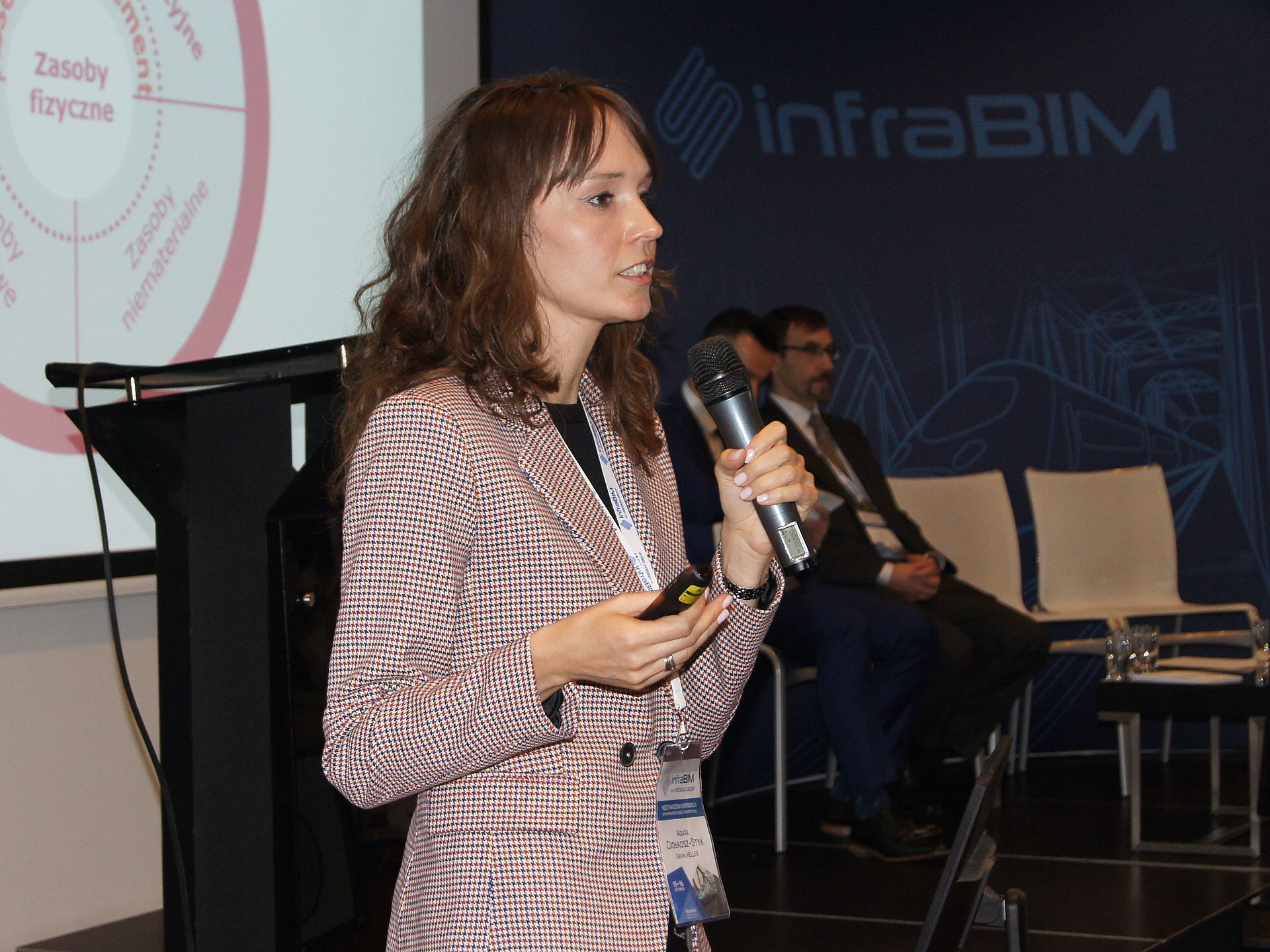 Dr Agata Ciołkosz-Styk at the infraBIM on Asset Management and BIM